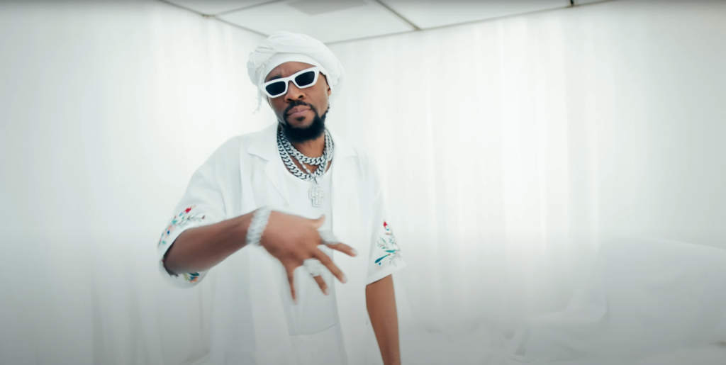 RICHCIZA - MAN AND WOMAN. DIR BY ANTHONY AKINWUNMI RICHARDS